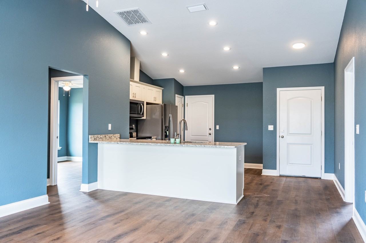 105 Darlin Loop Rd - Photo 3 of 21