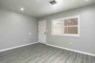 1903 College Ave - Photo 1 of 1