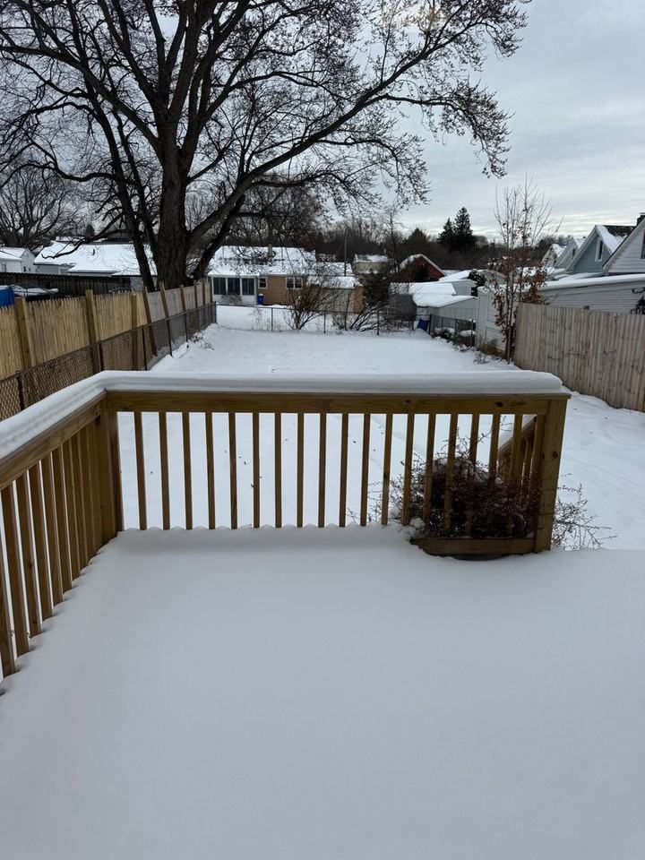 319 E 33rd St - Photo 3 of 9