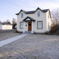 featured image of 1308 E 11th Ave