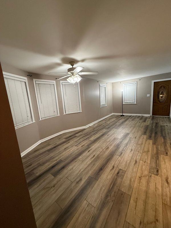 314 S Cedar Ave - Photo 3 of 8