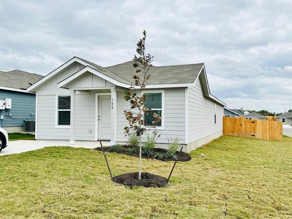 100 Louisa Ln - Photo 2 of 20