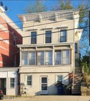 featured image of 70 Vliet St