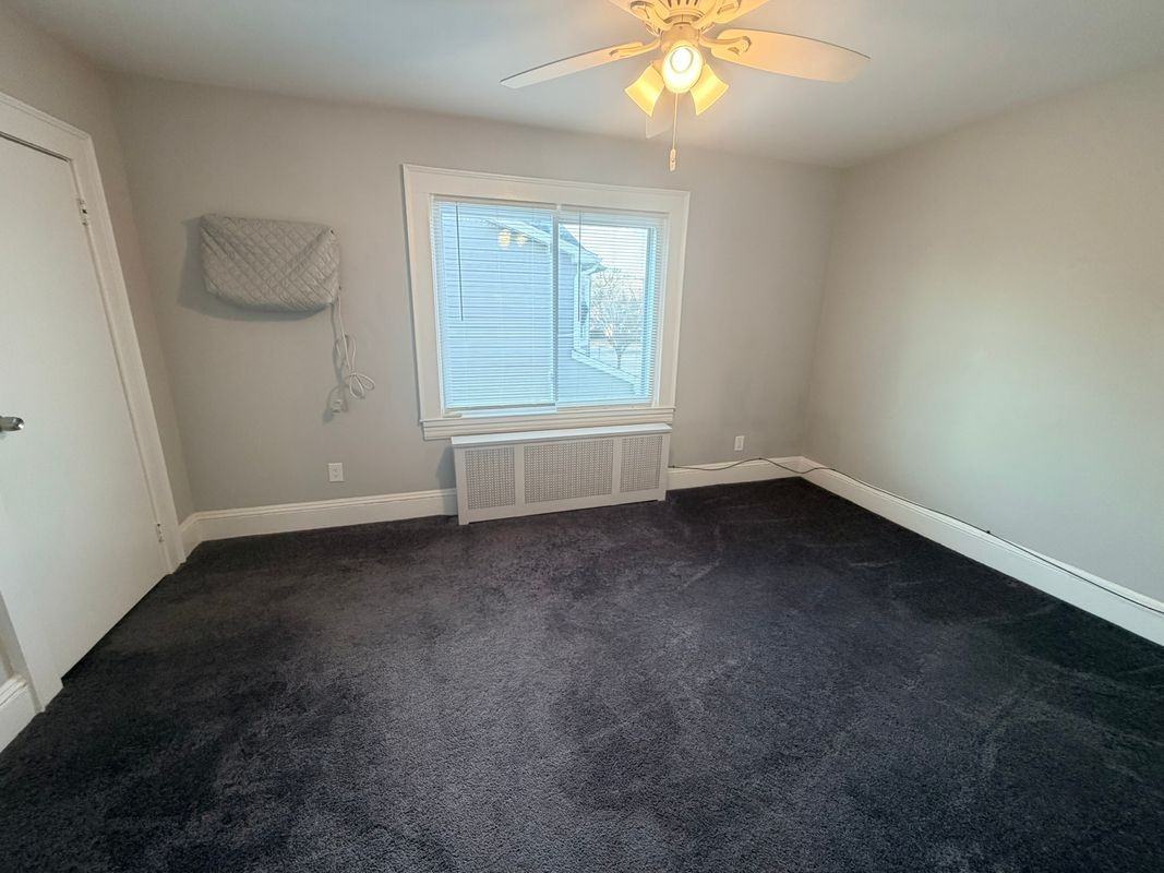 1924 Commonwealth Ave - Photo 6 of 11