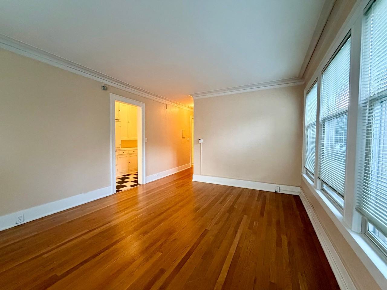 Olympic Arms / Grayson - Photo 5 of 38