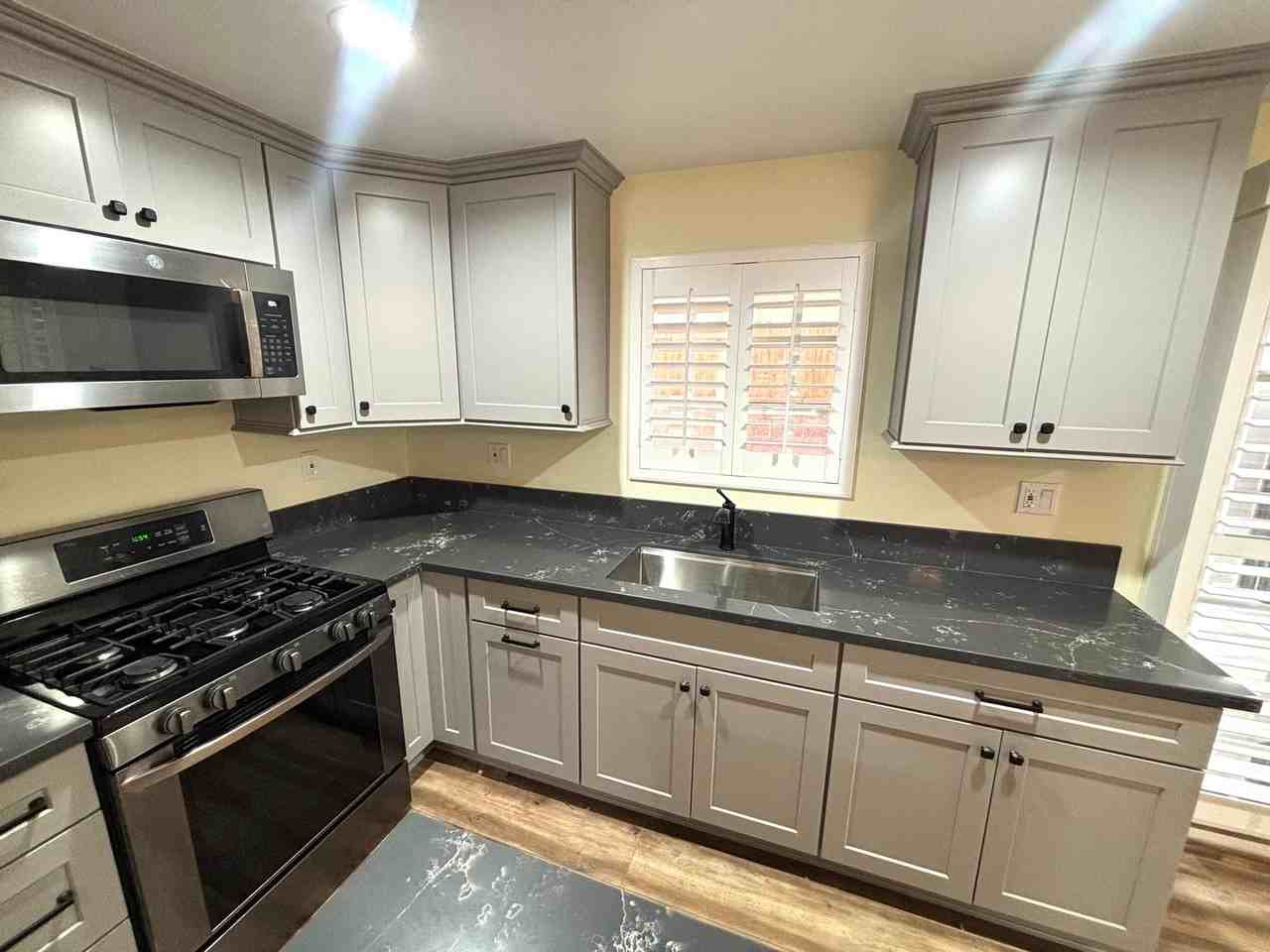 9315 Sideview Dr #A - Photo 6 of 15