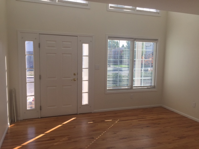 5402 Ryan Ave - Photo 2 of 20