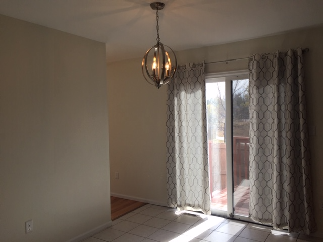 5402 Ryan Ave - Photo 4 of 20