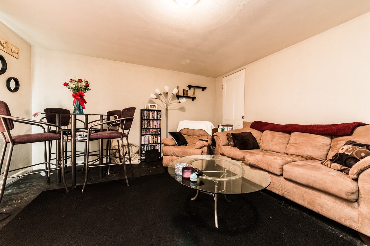 03 - 1028 E Warrington - Photo 6 of 37