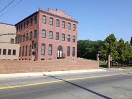 featured image of 1360 N George St