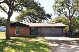 featured image of 1005 Stewart Ct