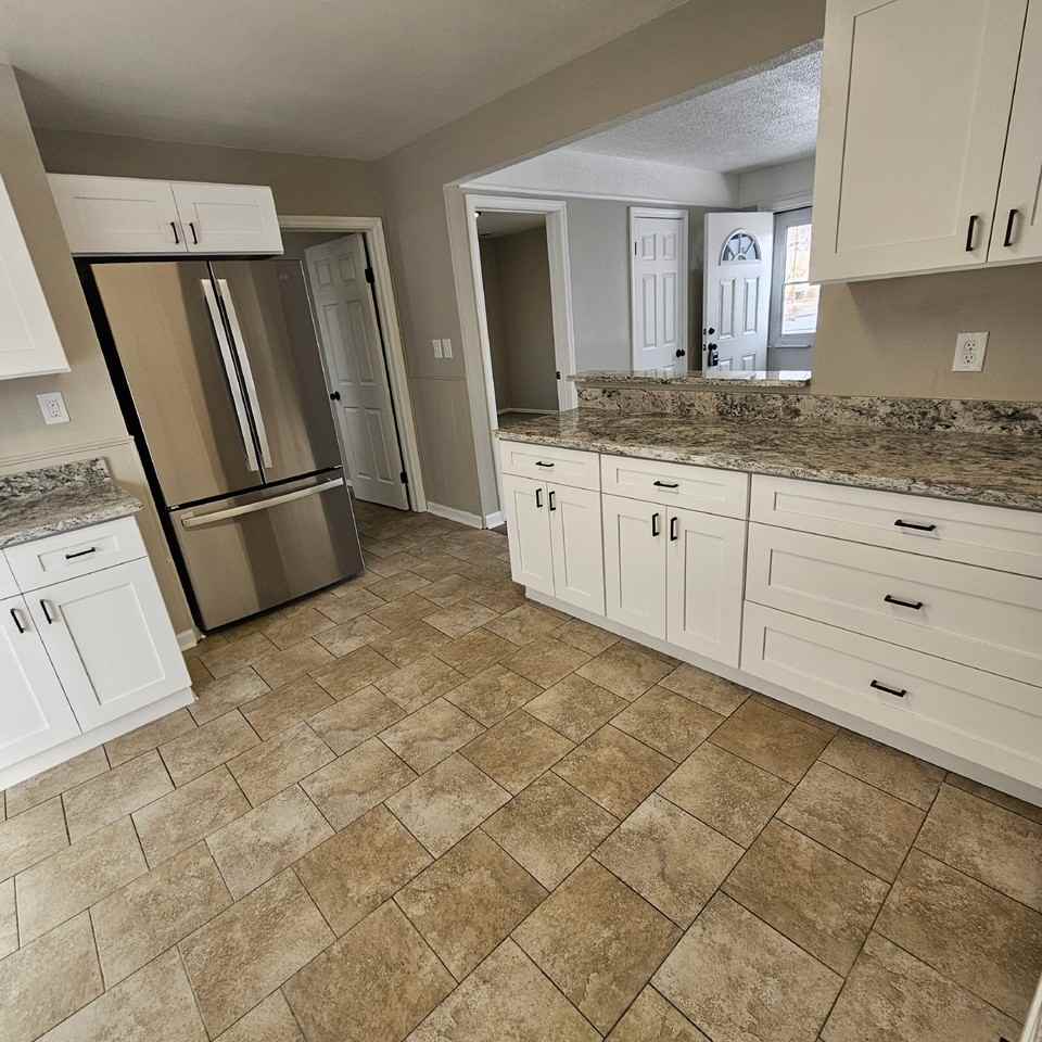 26391 Academy St - Photo 6 of 19