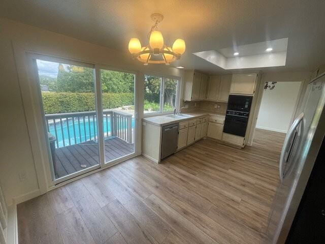 7712 Farol Pl - Photo 2 of 7