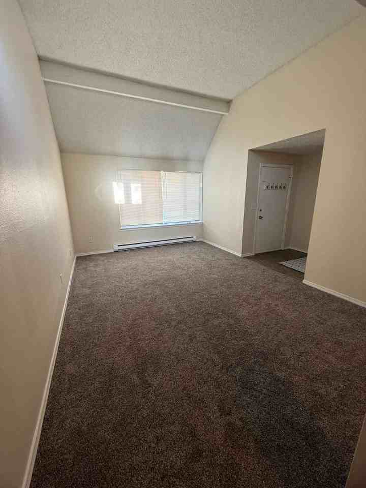 14600 Se 176th St #V5 - Photo 6 of 17