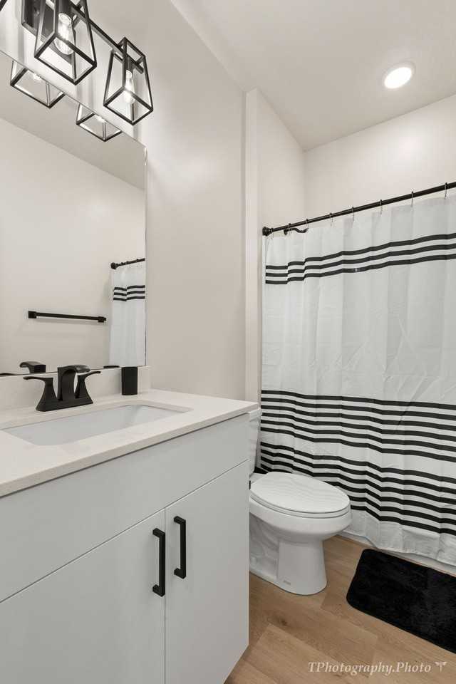 776 S Liberty Cove Dr #B - Photo 6 of 20