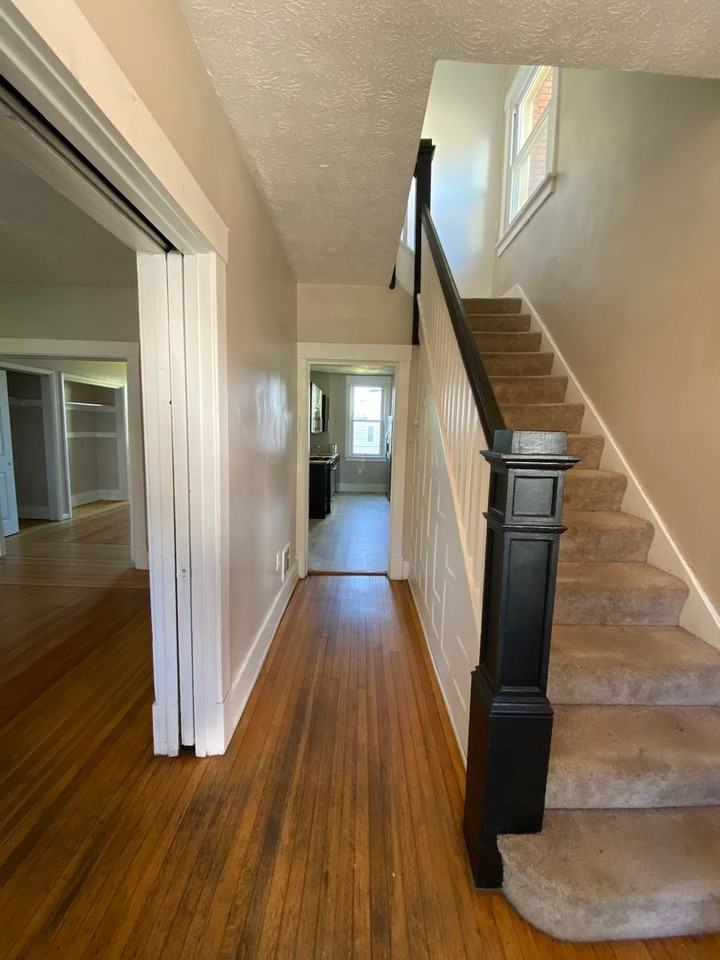 2304 Spring St - Photo 2 of 12