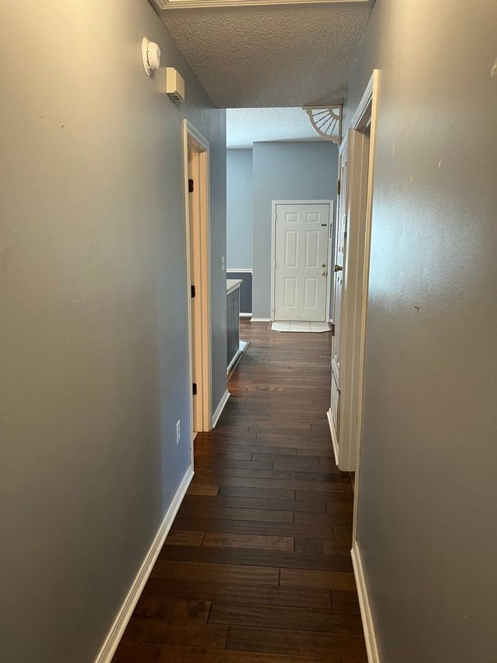 2260 Estate Cir - Photo 6 of 15