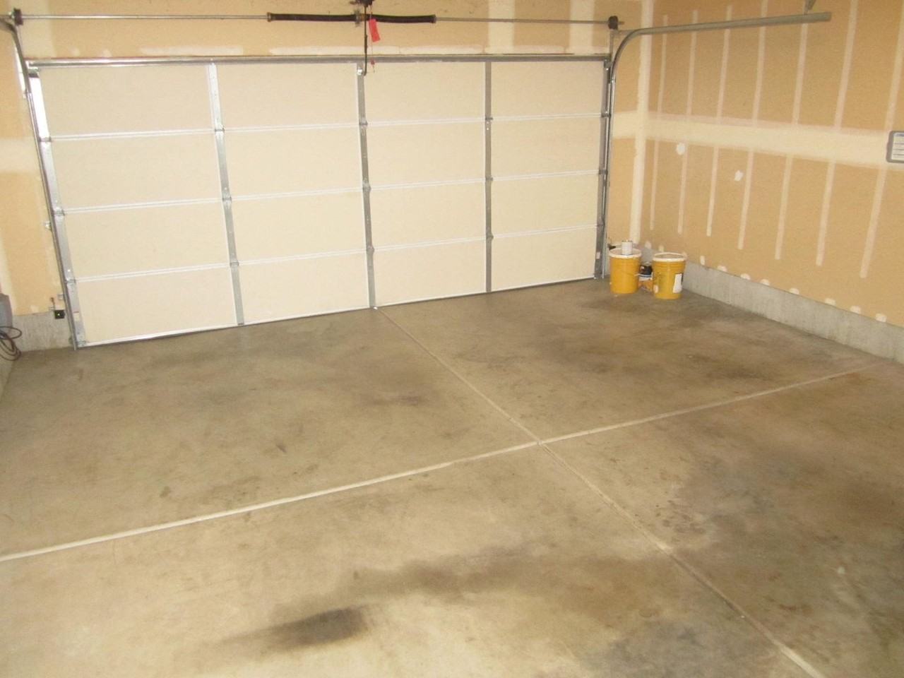 101 Cottonwood Dr - Photo 6 of 14