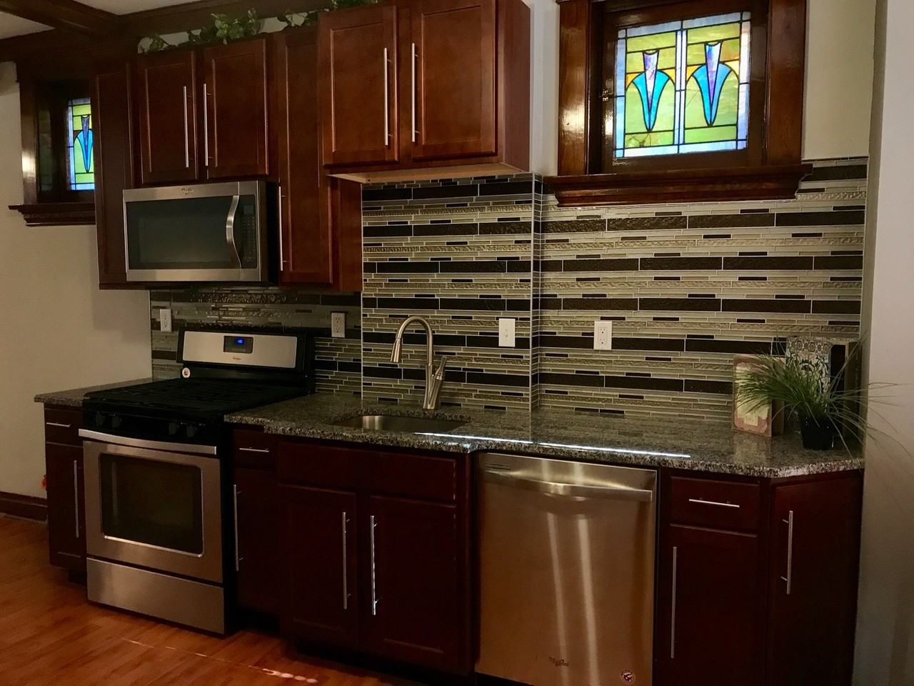 5212 Itaska St - Photo 2 of 15