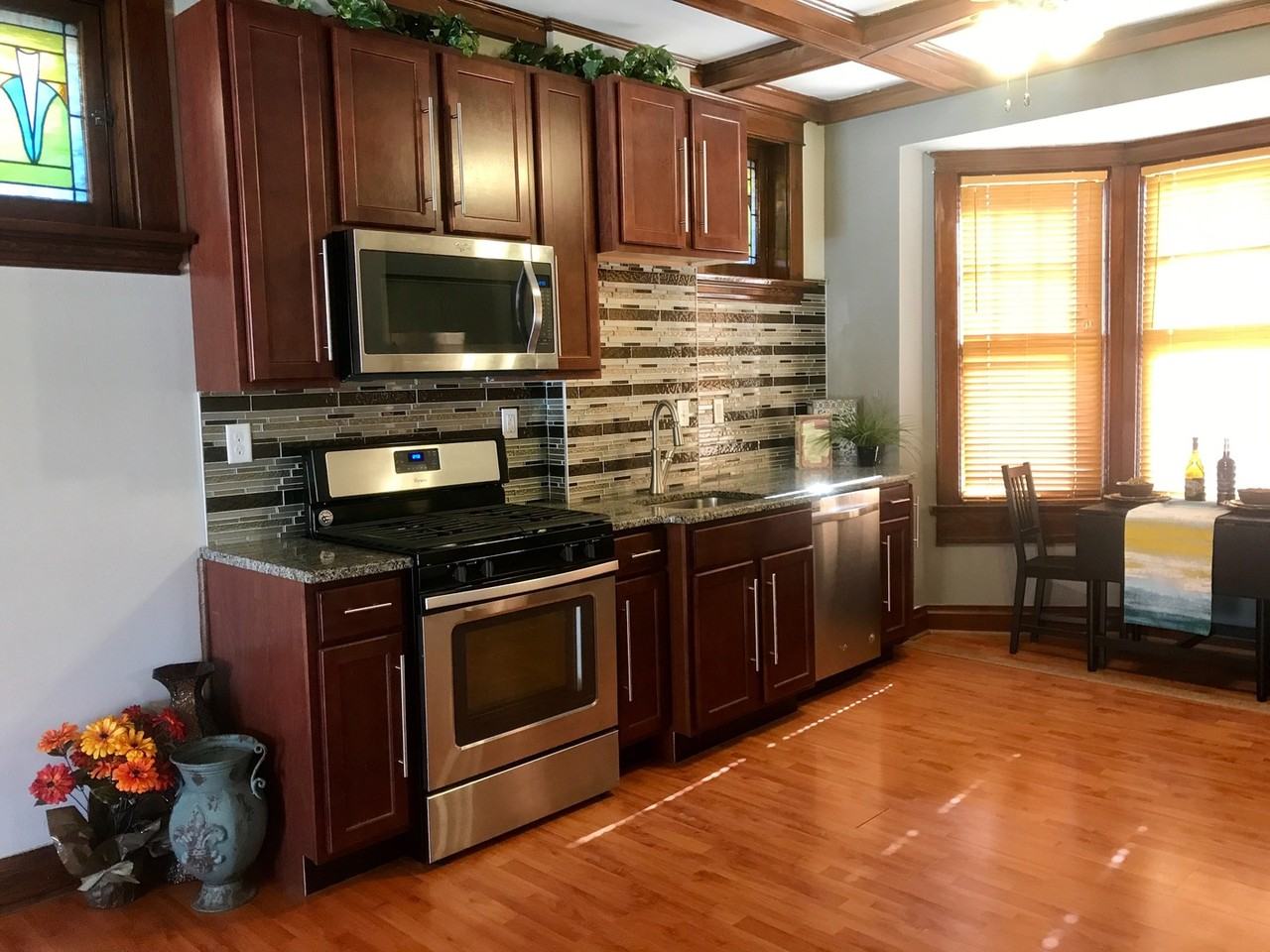 5212 Itaska St - Photo 3 of 15