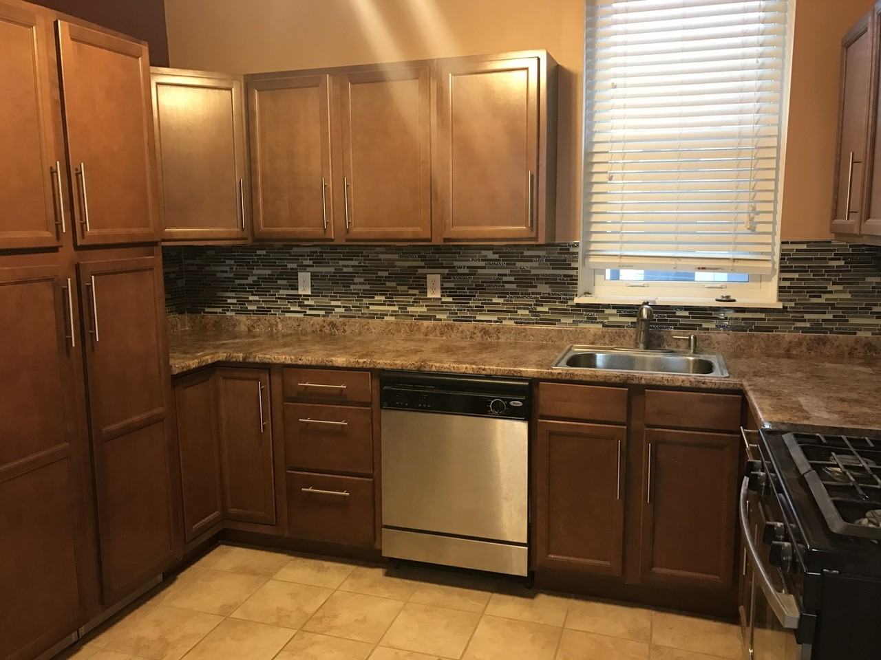 4988 Neosho St - Photo 3 of 13