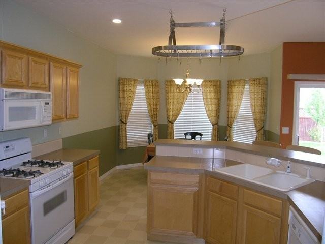 6046 S Rock Rose Pl - Photo 2 of 9