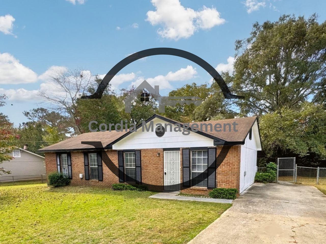 8902 E Bourne Dr - Photo 2 of 14