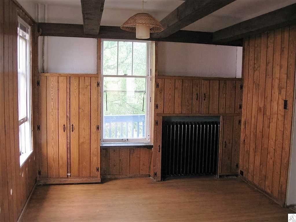 1846 Woodland Ave - Photo 3 of 42