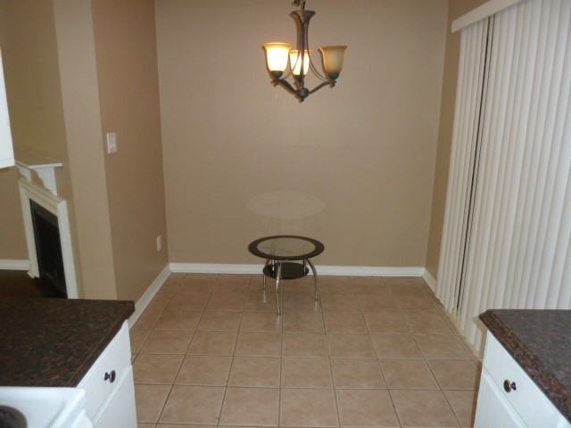 224 Settlers Park Dr - Photo 2 of 8