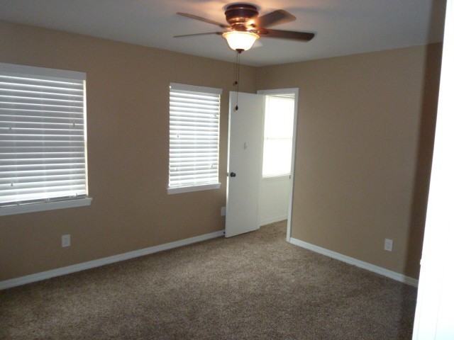 224 Settlers Park Dr - Photo 6 of 8