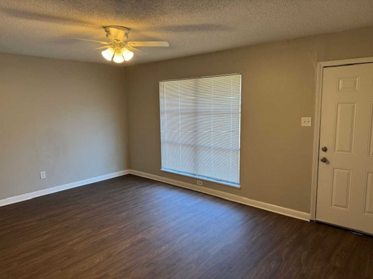 3104 Gay Blvd - Photo 4 of 11