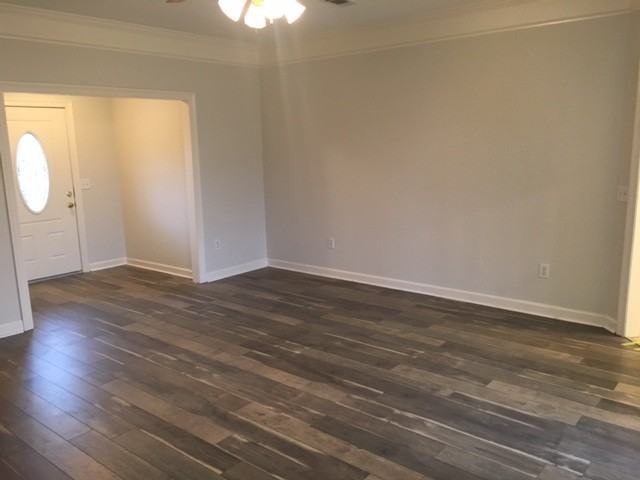 117 Live Oaks Blvd - Photo 4 of 13