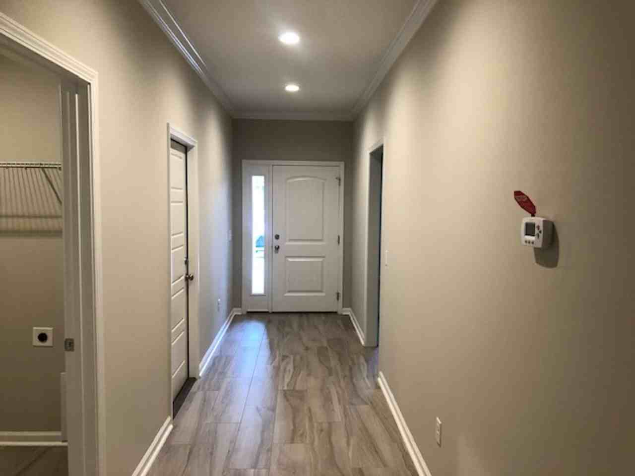 122 Gary Cir - Photo 2 of 16