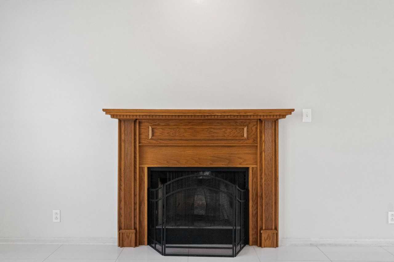 1435 Amy Ave - Photo 7 of 30