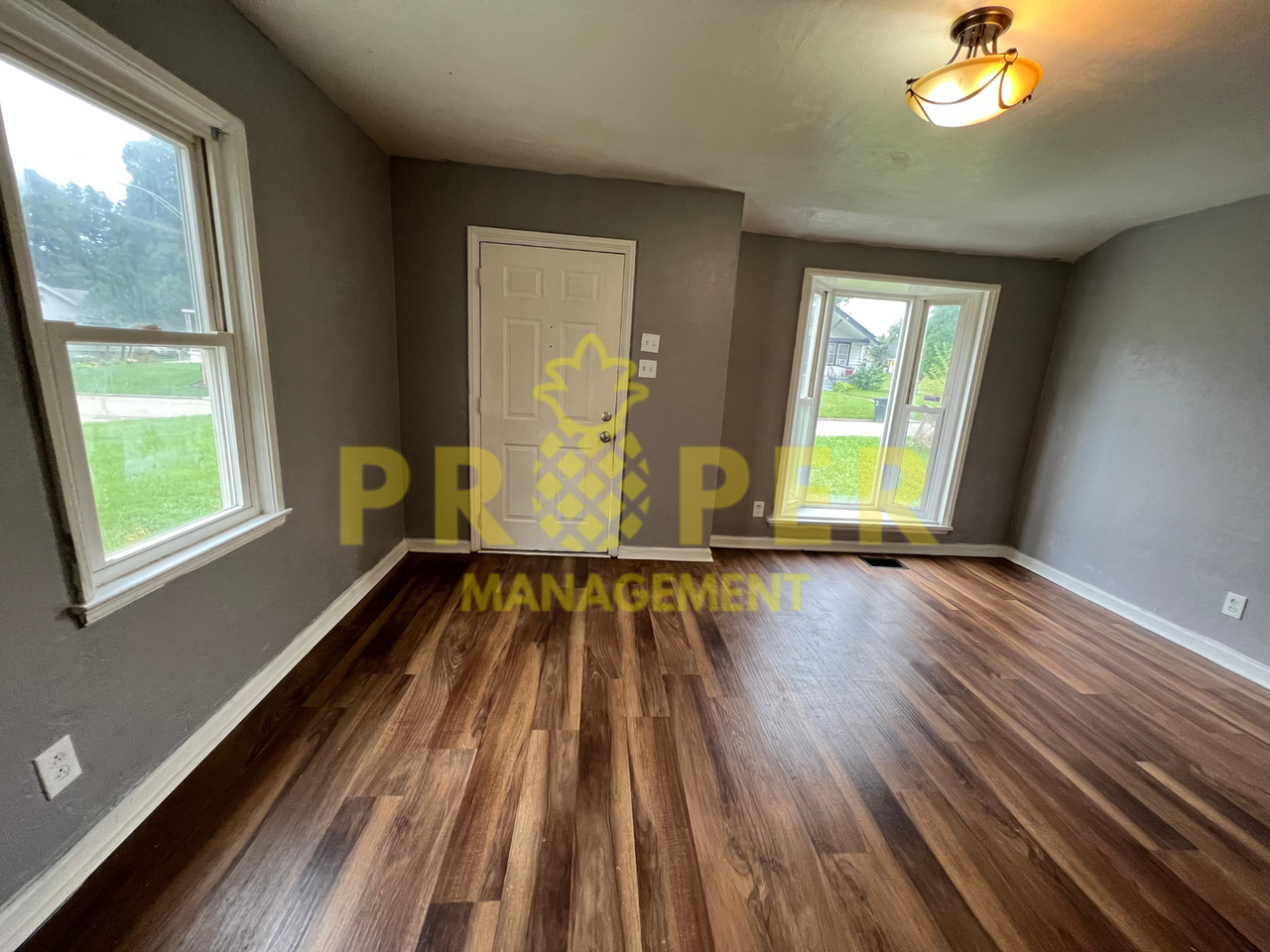 4535 Alfred Dr - Photo 7 of 9