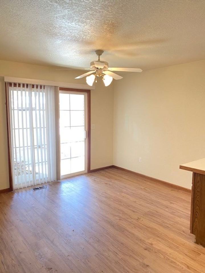 1780 E 18th St - Photo 4 of 14