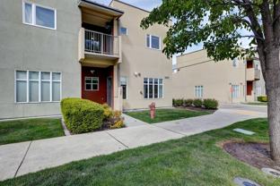 1411 W Grand Ave #105 - Photo 1 of 1