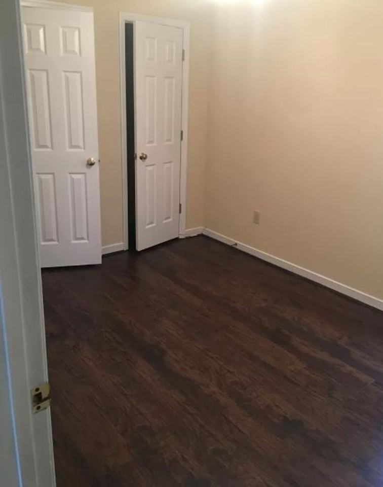 5604 Knockadoon Ct - Photo 5 of 15