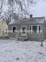 featured image of 4430 S Park Dr