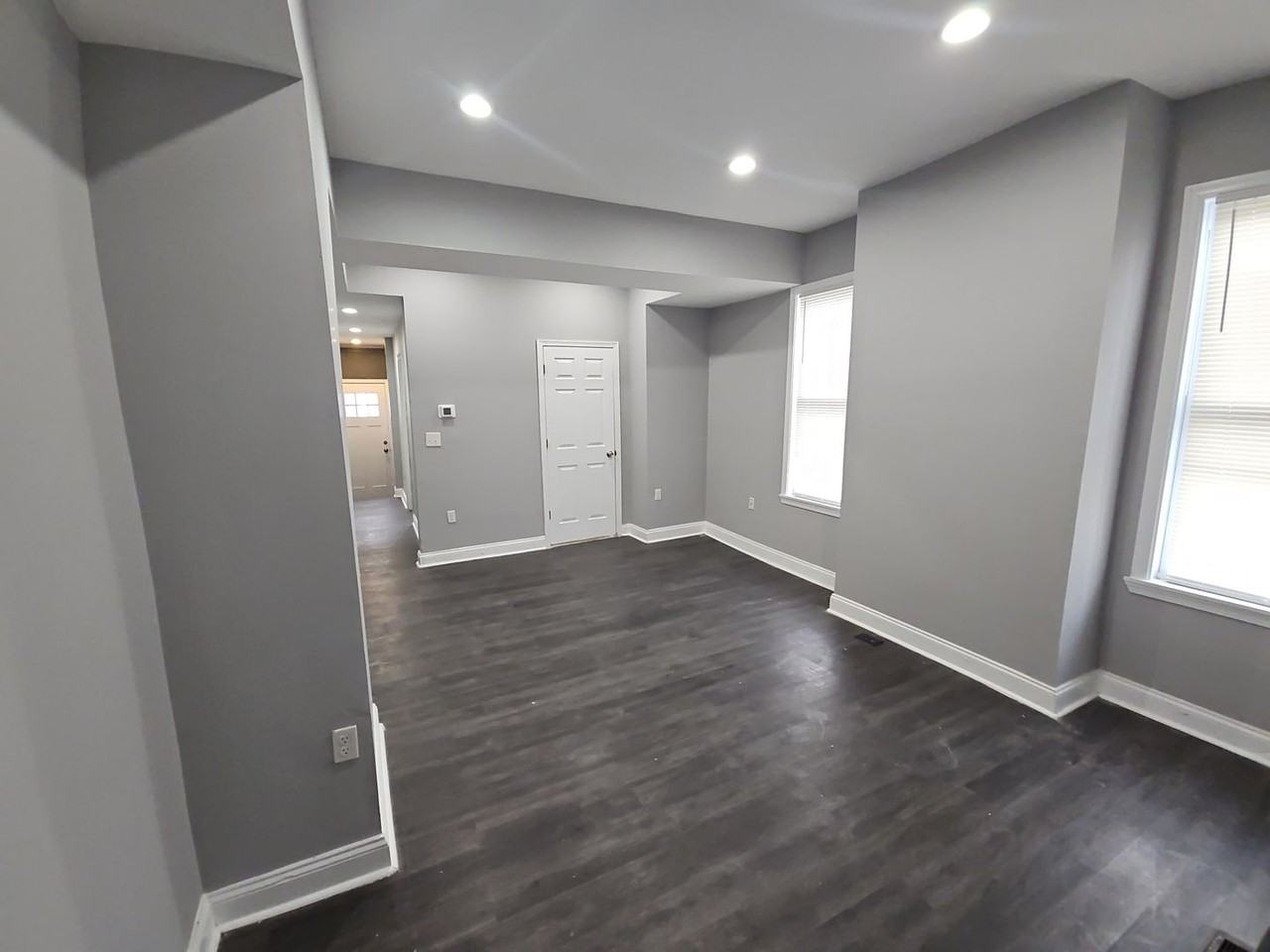 1246 Cleveland St - Photo 3 of 21