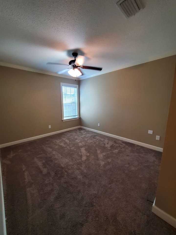 4421 Summer Hill Pl - Photo 7 of 21