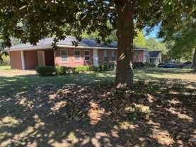 906 Spring Ave - Photo 1 of 1