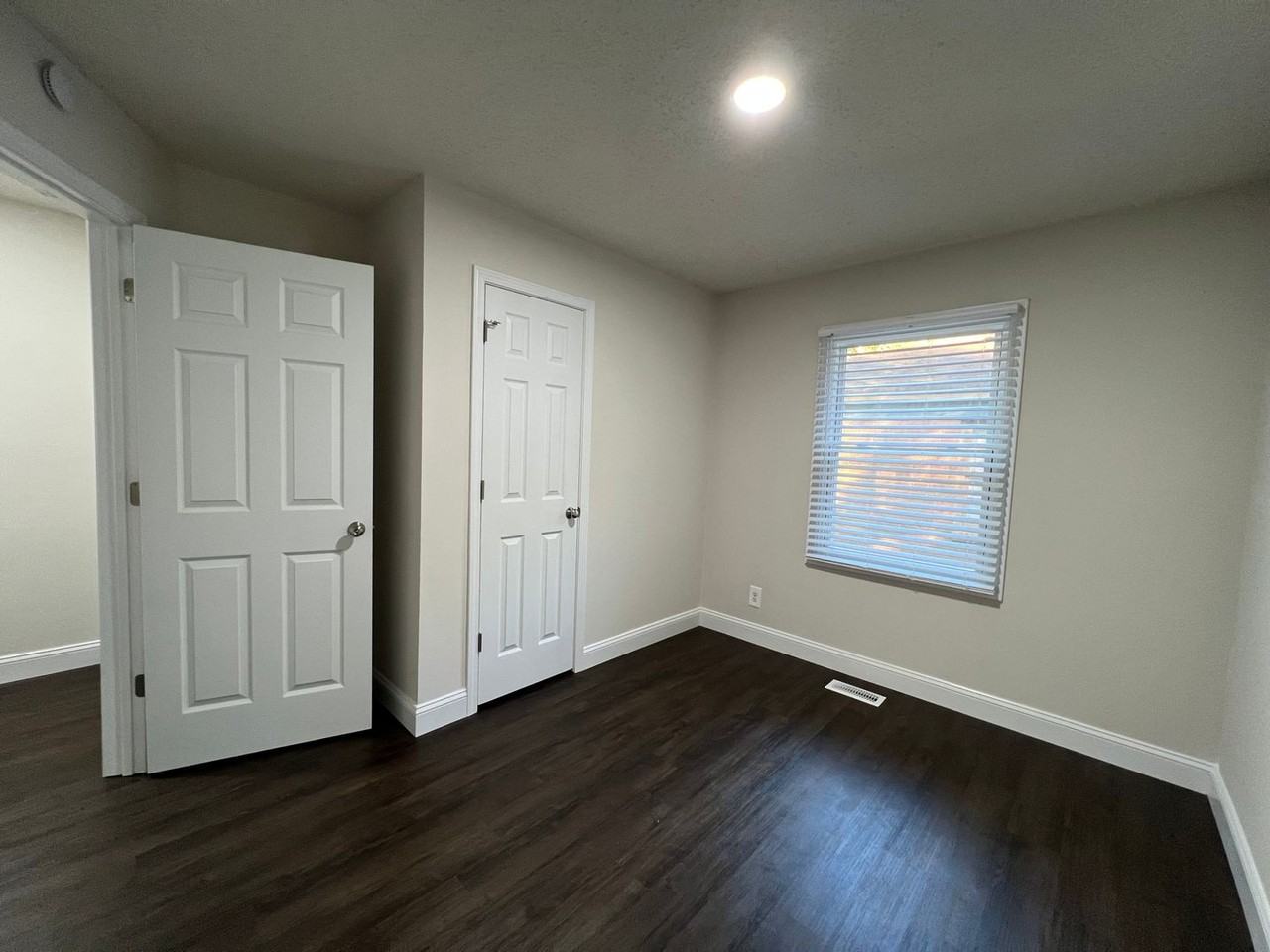 1731 Mcdonald St - Photo 6 of 12