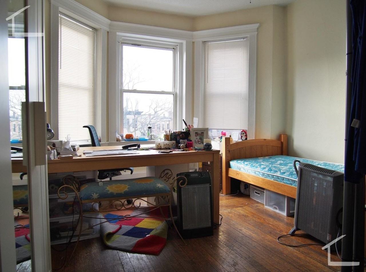 463 Park Dr - Photo 4 of 24