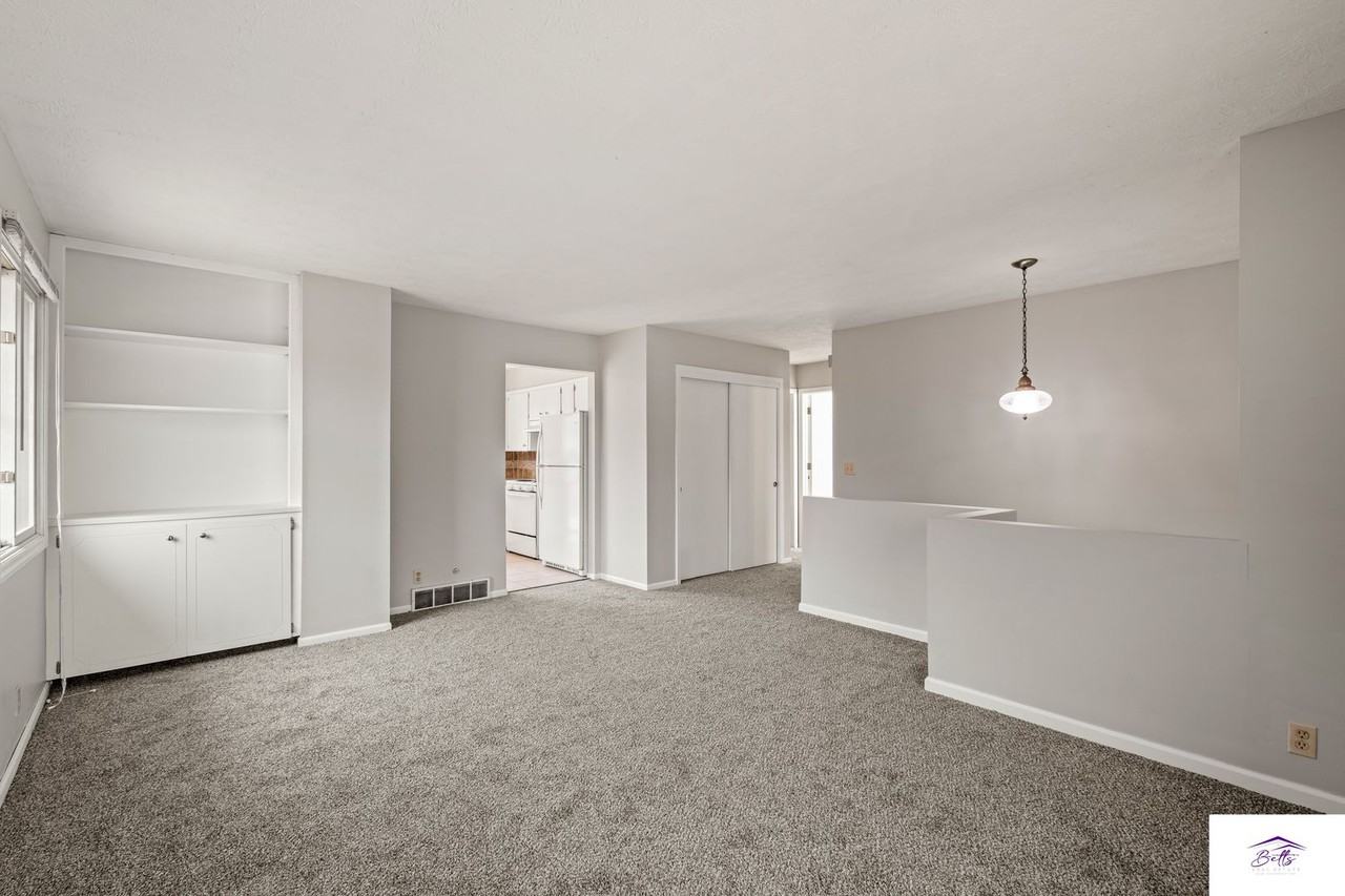 2664 N 93rd St - Photo 3 of 17