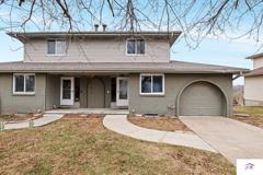 CAMDEN DUPLEX 11614-16 - Photo 1 of 1