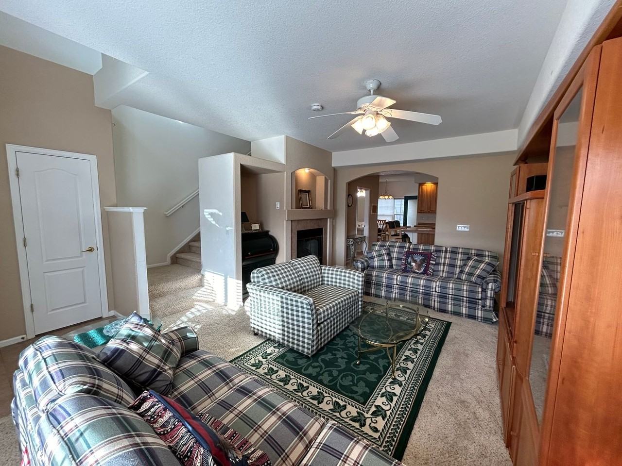 5050 Brookfield Dr - Photo 4 of 17