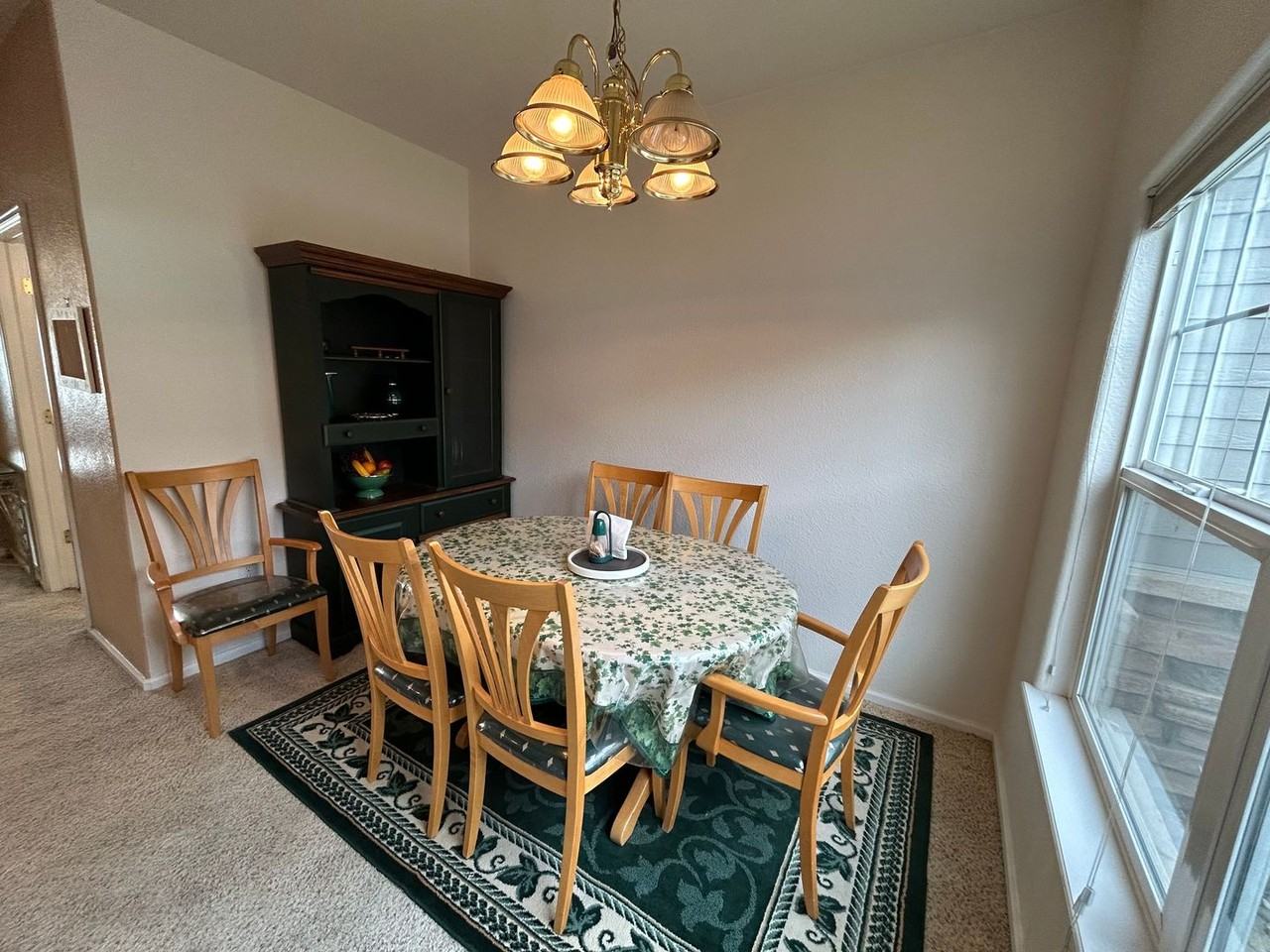 5050 Brookfield Dr - Photo 7 of 17