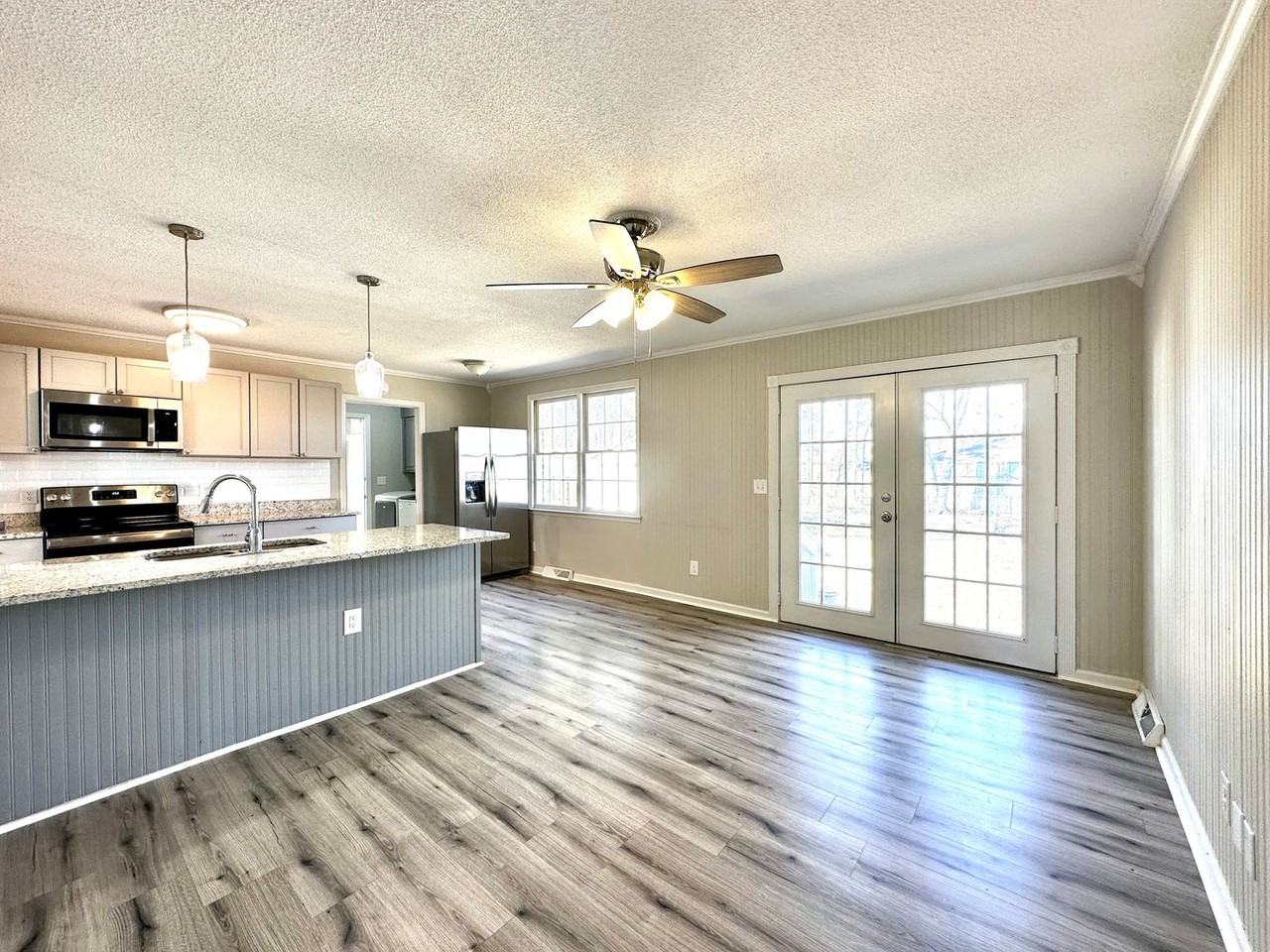 6 Duck Pond Ct - Photo 5 of 24