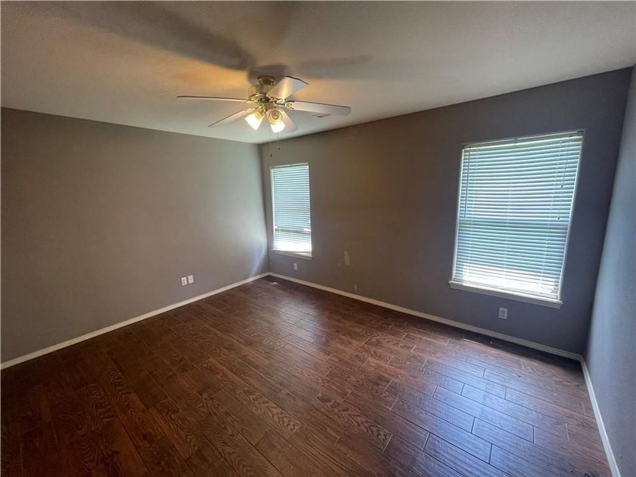 6105 Sw Meadow Well Ave - Photo 7 of 7